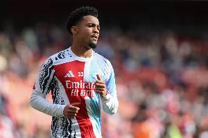 开云体育-罗马诺:多特为恩瓦内里开出高额转会费 蓝军也有意 阿森纳均回绝